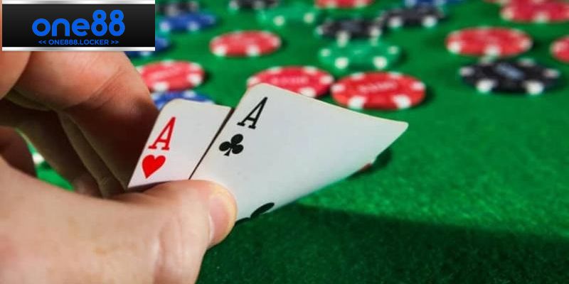 Chơi xì dách thường bị ảnh hưởng bởi đối thủ
